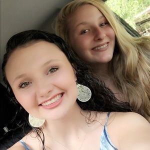 Meet your Posher, Katy